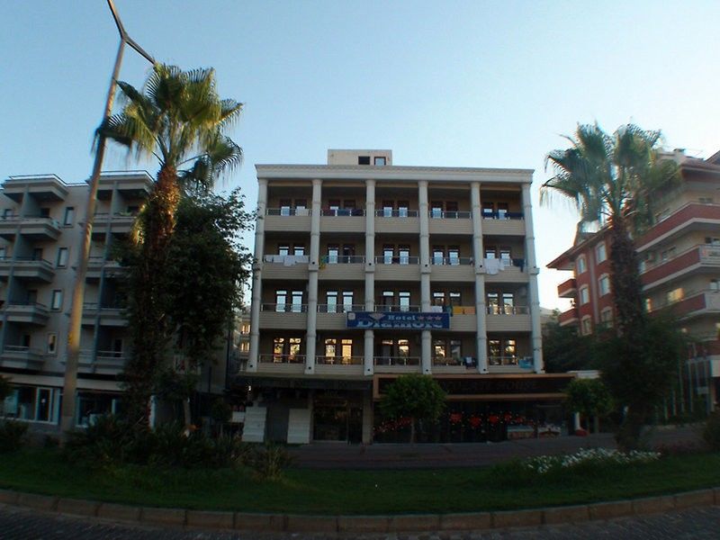 Diamore Hotell