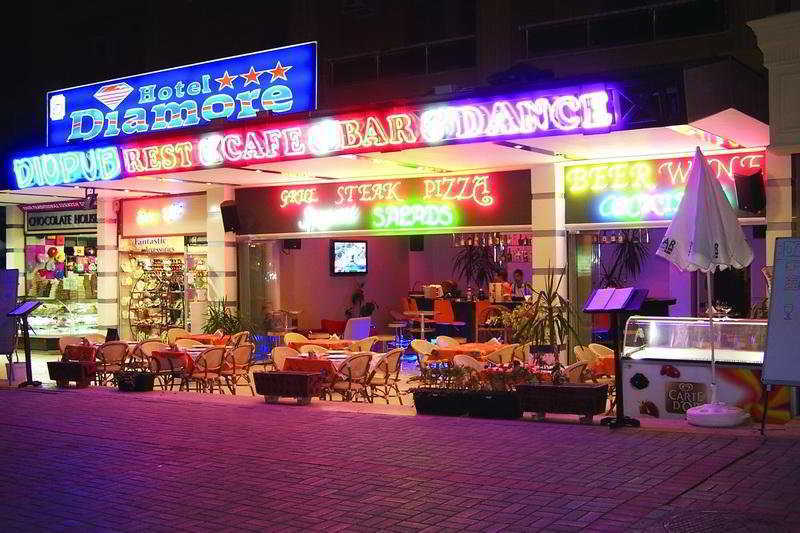 Diamore Hotell 3*