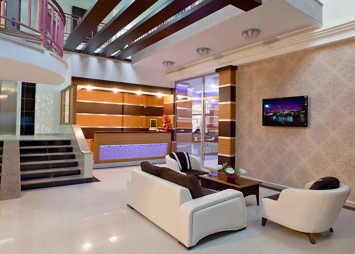 Diamore Hotel